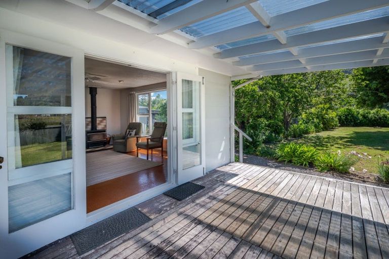 Photo of property in 1200 Okains Bay Road, Okains Bay, 7583