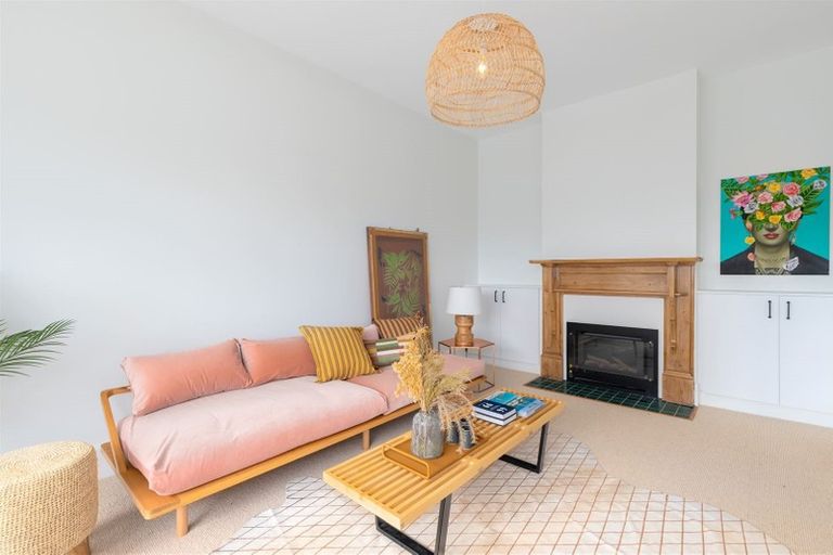 Photo of property in 244 Edgeware Road, Edgeware, Christchurch, 8013