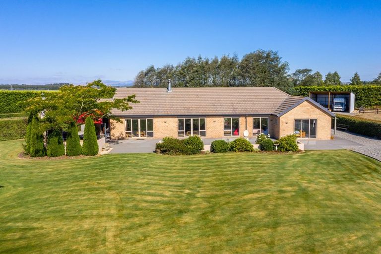 Photo of property in 1073 South Eyre Road, Swannanoa, Rangiora, 7476