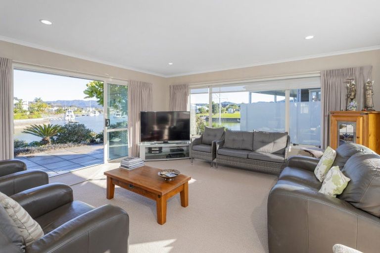 Photo of property in 19 Aquila Drive, Whitianga, 3510