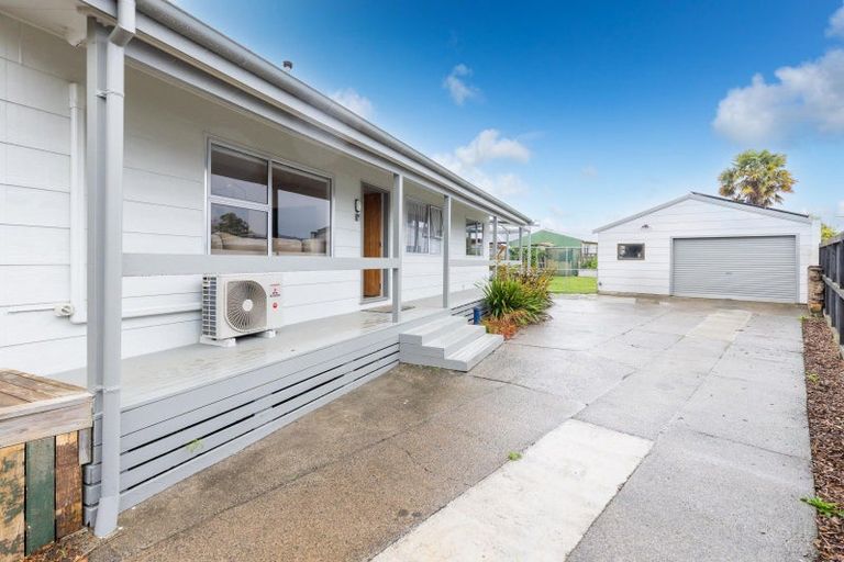 Photo of property in 21 Elmwood Crescent, Pukete, Hamilton, 3200