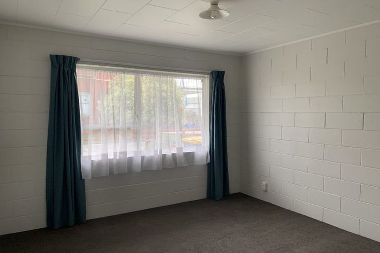 Photo of property in 12c Brougham Street, Westport, 7825