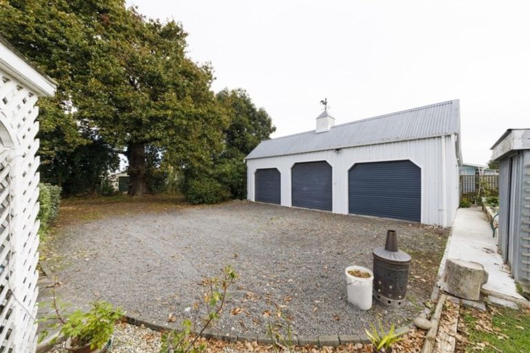 Photo of property in 15 Daniell Street, Bulls, 4818