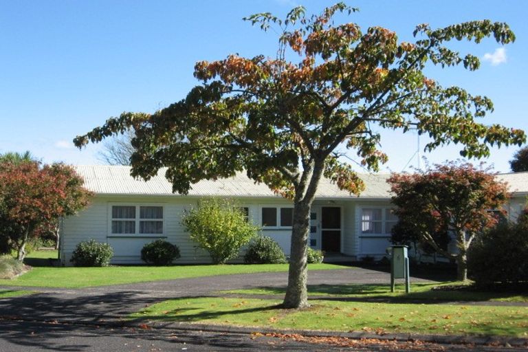 Photo of property in 6 Benmohr Place, Tokoroa, 3420