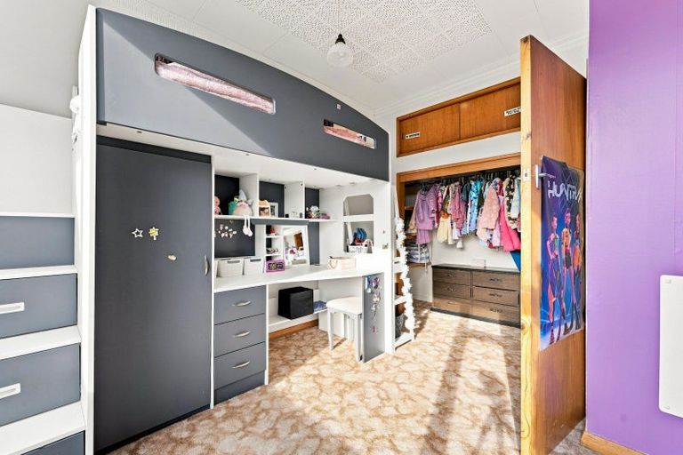 Photo of property in 73 Driver Street, Long Beach, Port Chalmers, 9081
