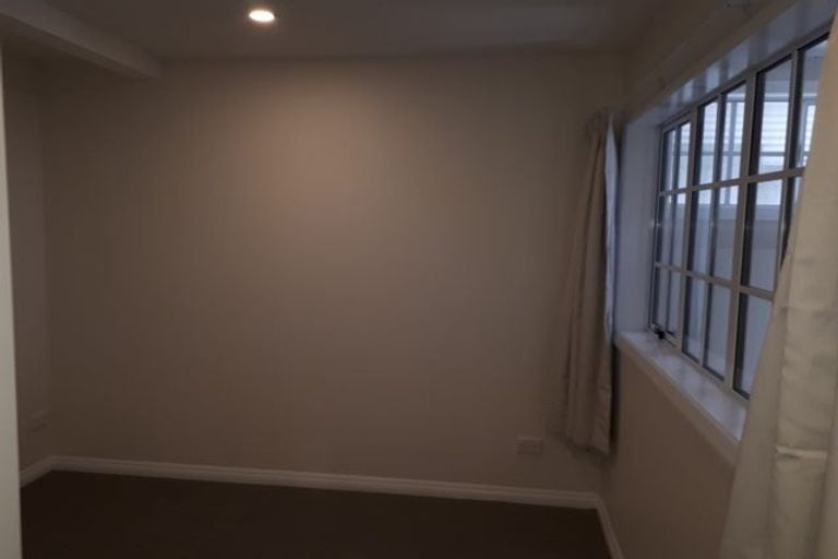 Photo of property in 97 Tasman Street, Mount Cook, Wellington, 6021