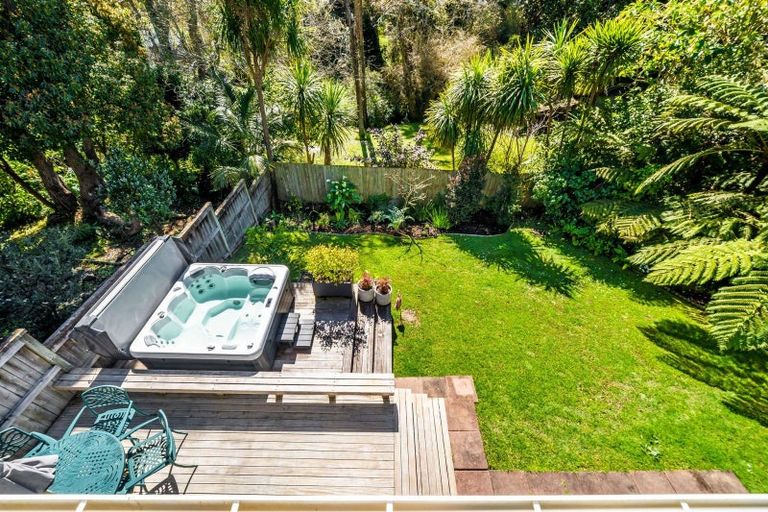 Photo of property in 8 Carina Crescent, Torbay, Auckland, 0630