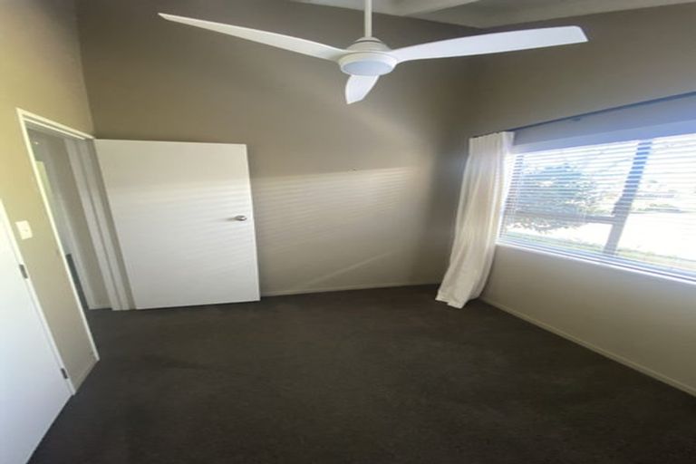 Photo of property in 2/26 Christie Crescent, Havelock North, 4130