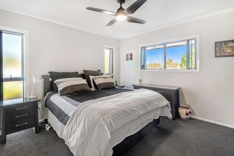 Photo of property in 28 Chequers Avenue, Chartwell, Hamilton, 3210