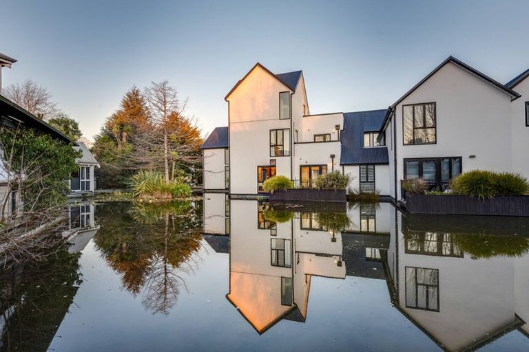 Photo of property in 11/140 Office Road, Merivale, Christchurch, 8014