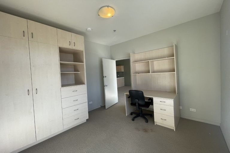 Photo of property in City Lodge, 402/115 Vivian Street, Te Aro, Wellington, 6011