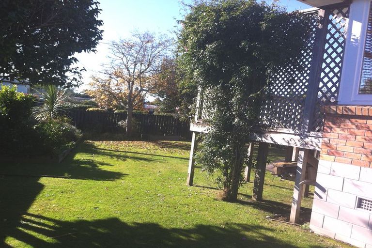 Photo of property in 2 De Vere Crescent, Chartwell, Hamilton, 3210