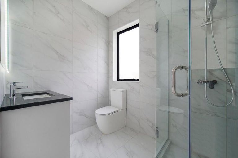 Photo of property in 1 Kate Duncan Drive, Swanson, Auckland, 0614