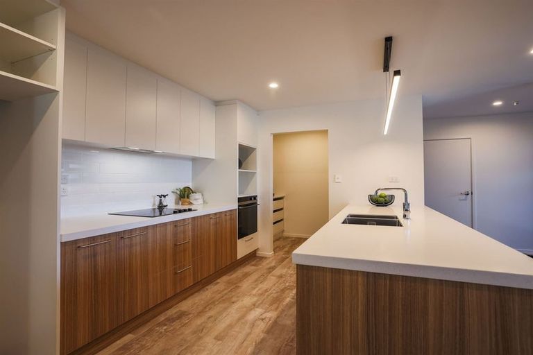 Photo of property in 2/14 Woodhouse Street, Linwood, Christchurch, 8062