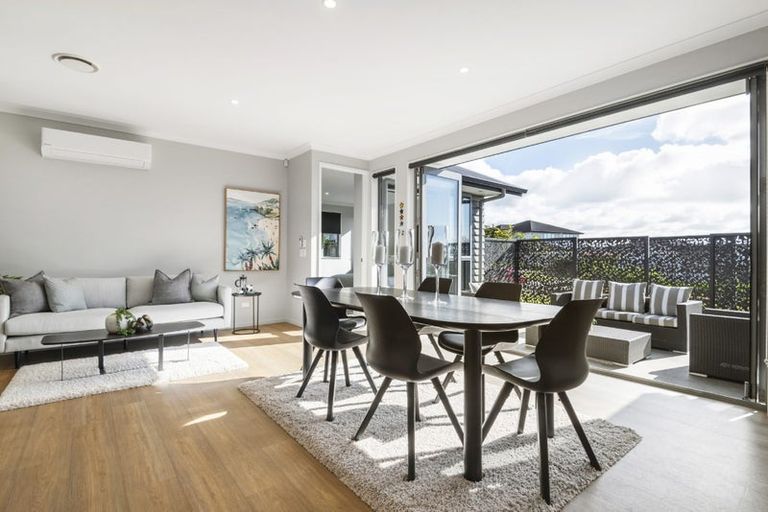 Photo of property in 16 Major Henry Greens, Silverdale, 0932