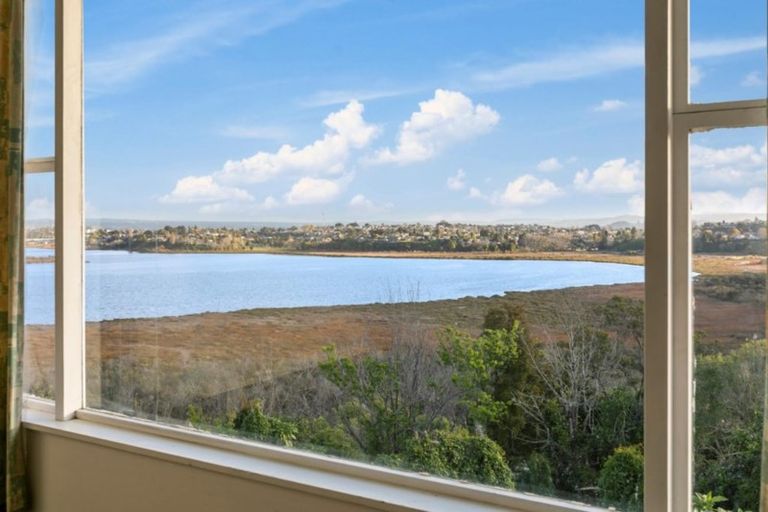 Photo of property in 22 Mana Street, Otumoetai, Tauranga, 3110