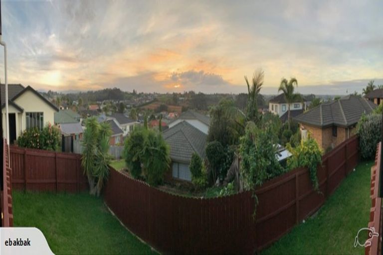 Photo of property in 12 Natasha Lane, Henderson, Auckland, 0612