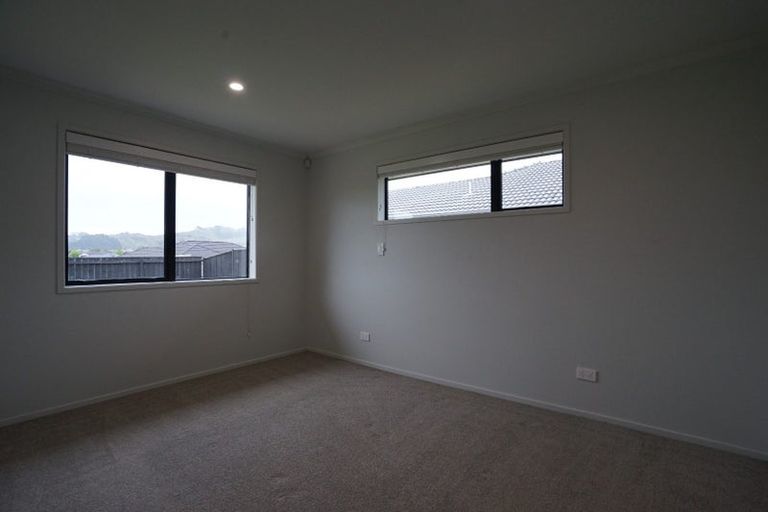 Photo of property in 66 Helenvale Crescent, Pokeno, 2402
