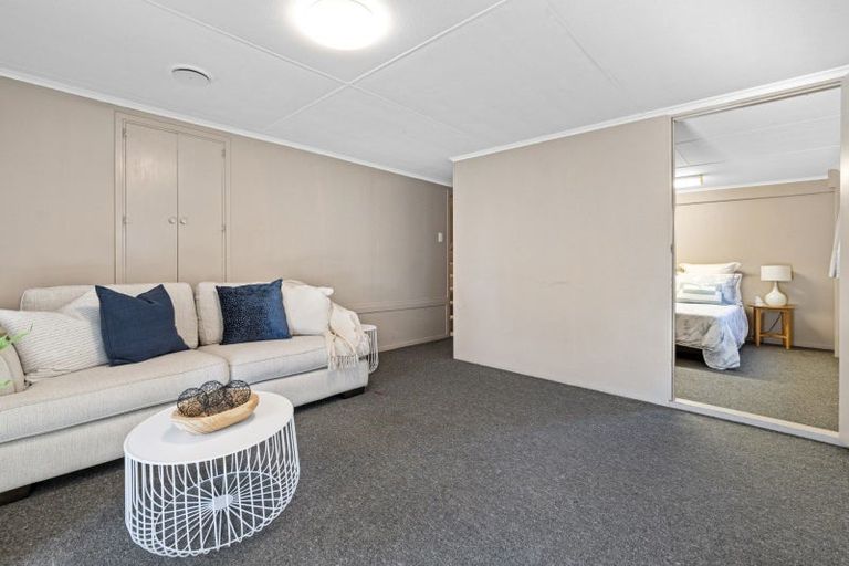 Photo of property in 21 Victory Street, Welcome Bay, Tauranga, 3112