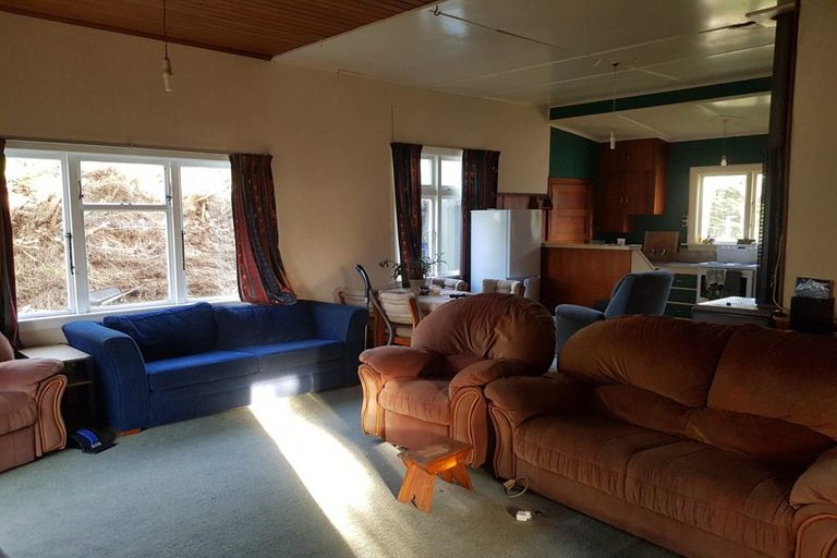 Photo of property in 457 Old Port Road, Warepa, Balclutha, 9273