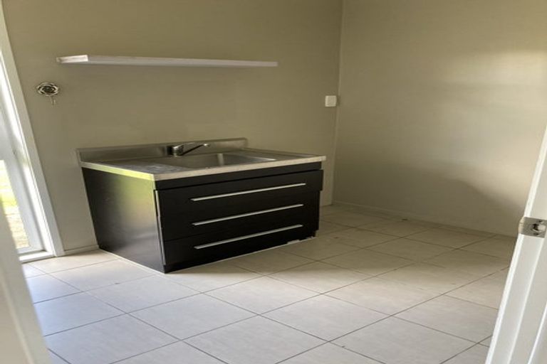 Photo of property in 11 Thackeray Place, Owhata, Rotorua, 3010