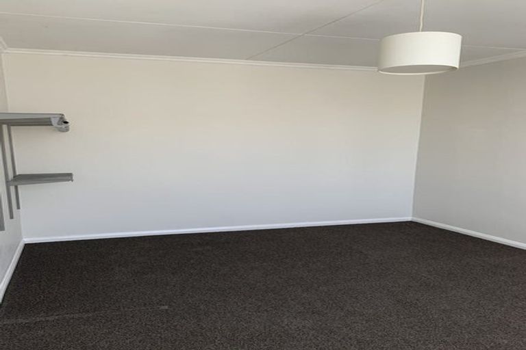 Photo of property in 16 Normanby Street, Newtown, Wellington, 6021