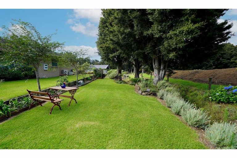 Photo of property in 17 Astrid Drive, Kerikeri, 0230