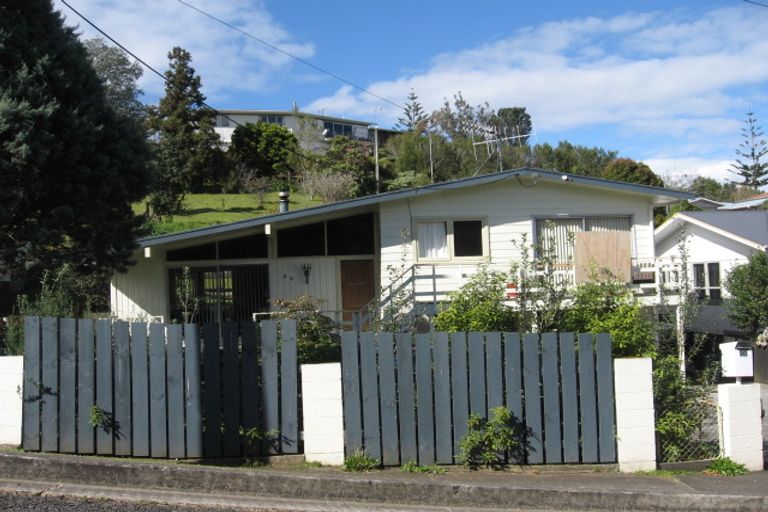 Photo of property in 30 Memorial Drive, Parahaki, Whangarei, 0112