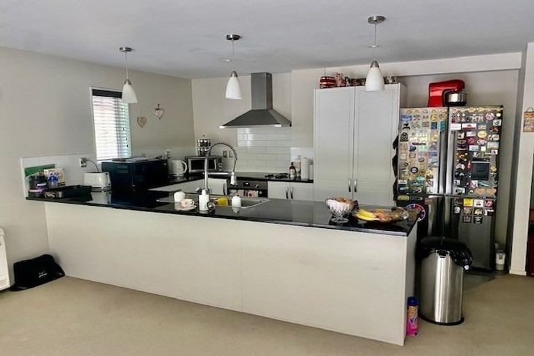 Photo of property in 3 Valley Heights Lane, Pukekohe, 2120