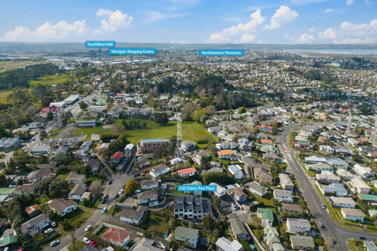 Photo of property in 21c Cherry Tree Place, Massey, Auckland, 0614