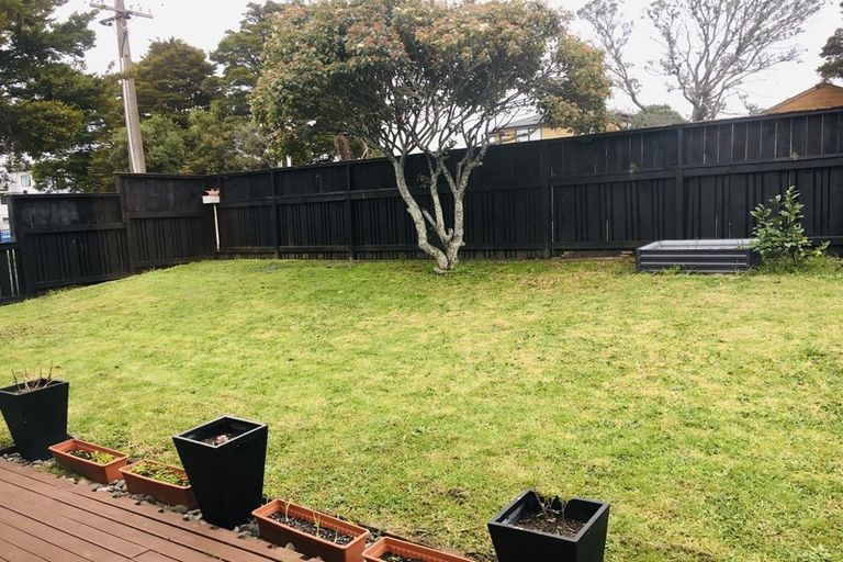 Photo of property in 2/39 Alfriston Road, Manurewa East, Auckland, 2102