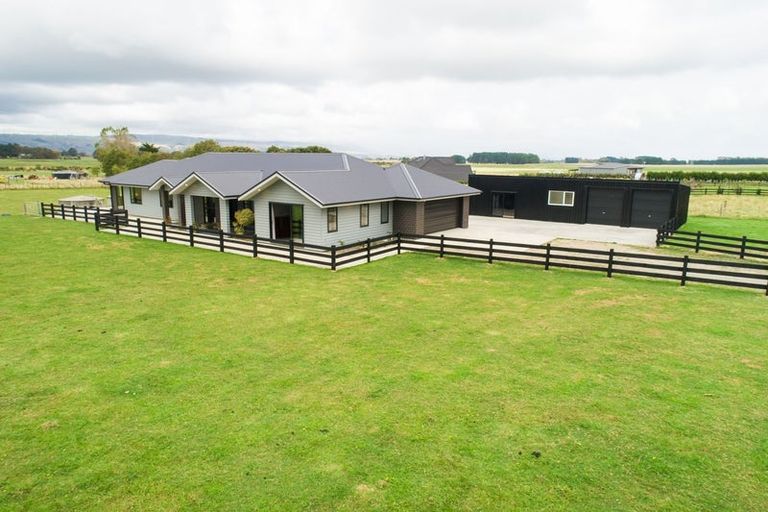 Photo of property in 21 Meavy Lane, Ashhurst, Palmerston North, 4470