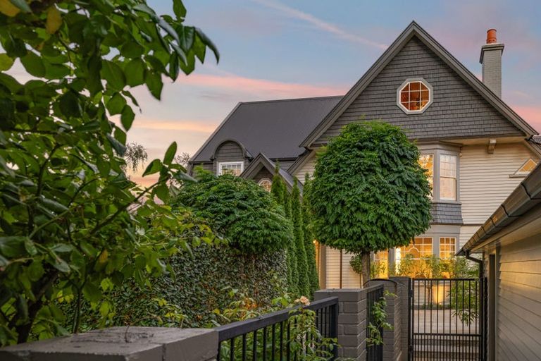 Photo of property in 76 Harakeke Street, Fendalton, Christchurch, 8014