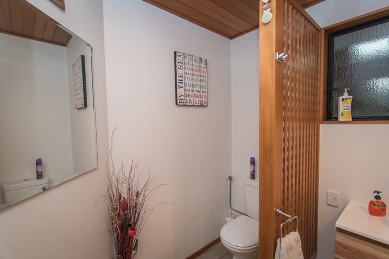 Photo of property in 32 Dampier Street, Oceanview, Timaru, 7910