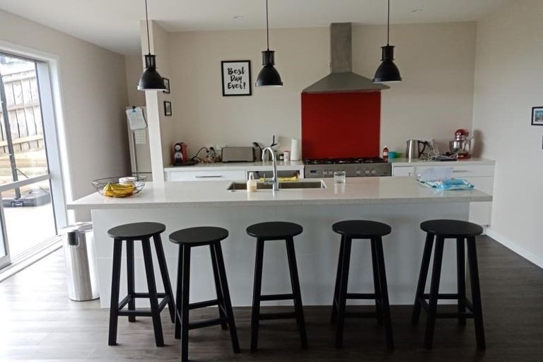 Photo of property in 87 Endeavour Drive, Whitby, Porirua, 5024