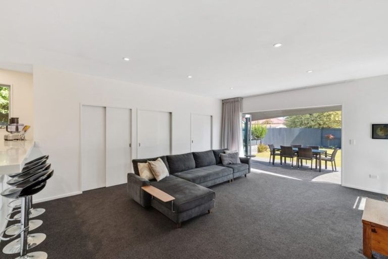 Photo of property in 15 Colesbury Street, Bishopdale, Christchurch, 8053