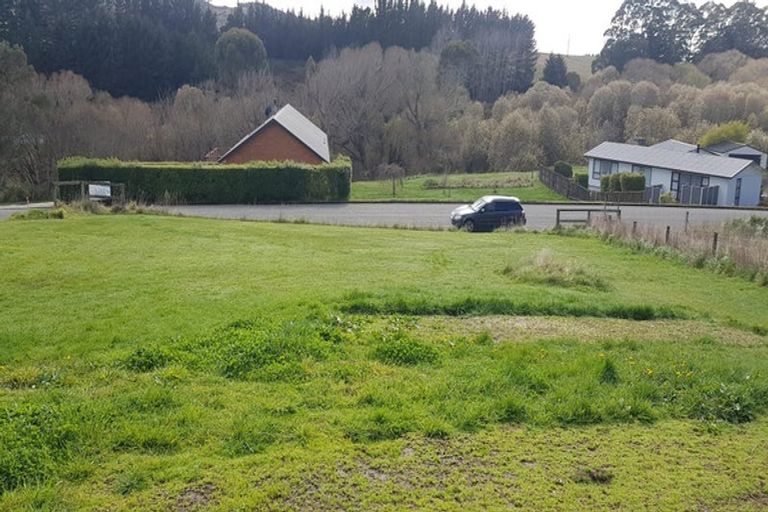 Photo of property in 24 Valley Road, Greta Valley, 7387