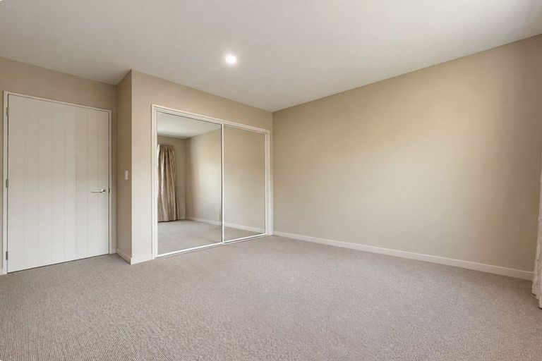 Photo of property in 16 Ruahine Place, Parklands, Christchurch, 8083