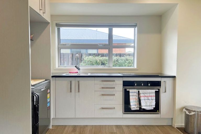 Photo of property in 7/215 Massey Street, Frankton, Hamilton, 3204