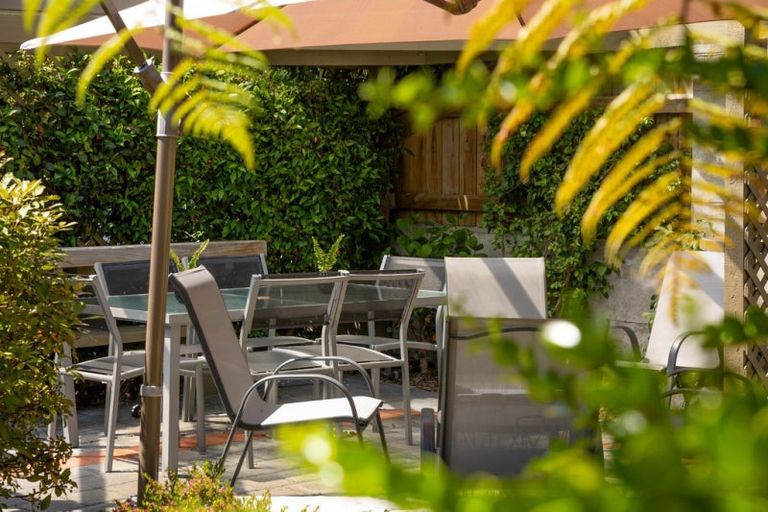 Photo of property in 1 Windleborn Place, Richmond, 7020