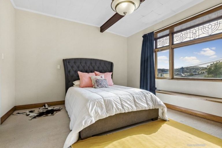 Photo of property in 38 Hawker Street, Mount Victoria, Wellington, 6011