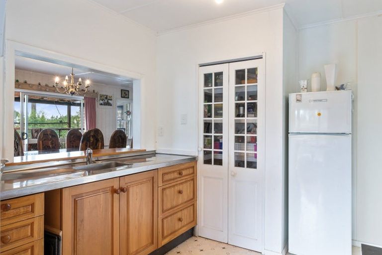 Photo of property in 78 Tararua Road, Levin, 5571