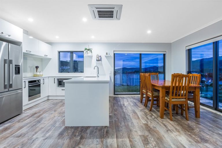 Photo of property in 174 John Burke Drive, Aotea, Porirua, 5024