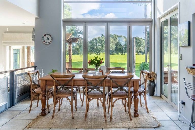 Photo of property in 186 Oceanbeach Road, Mount Maunganui, 3116