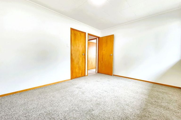 Photo of property in 7 Garton Drive, Massey, Auckland, 0614