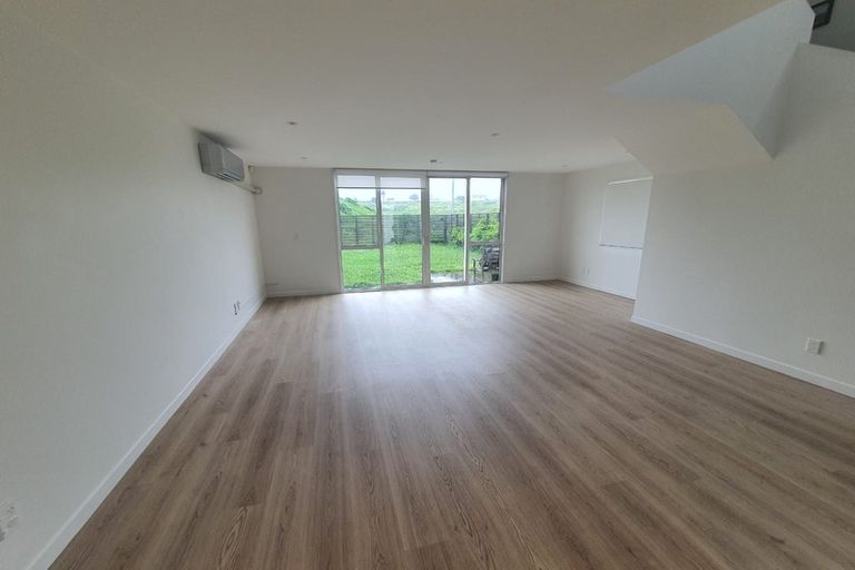 Photo of property in 26 Tanners Road, Mangere Bridge, Auckland, 2022