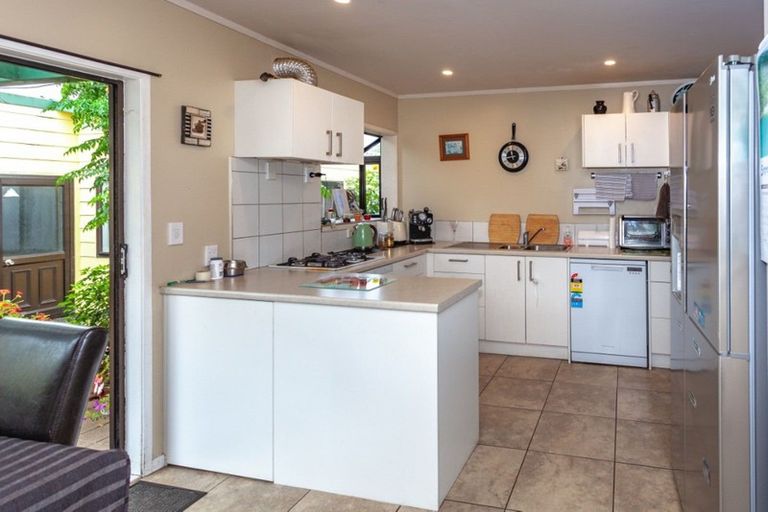 Photo of property in 216 Given Avenue, Whangamata, 3620