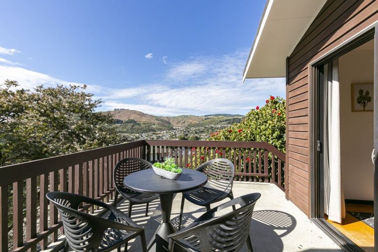 Photo of property in 7 Saint Aidans Way, Tawa, Wellington, 5028