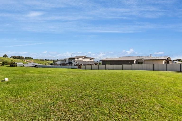 Photo of property in 144 Waikite Road, Welcome Bay, Tauranga, 3175