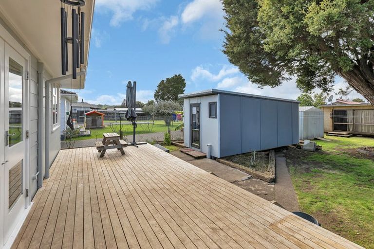 Photo of property in 17 Meadow Park Crescent, Tikipunga, Whangarei, 0112